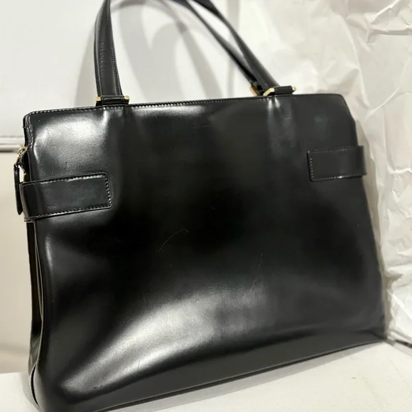 Salvatore Ferragamo Gancini Buckle Tote (Black) Leather Bag - Picture 4 of 9